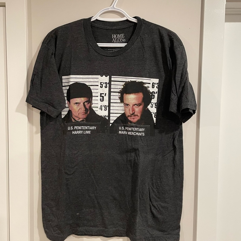 Home Alone mugshot photo t-shirt